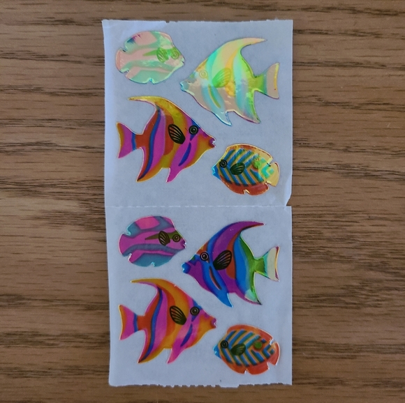 A Bundle of Random Vintage 90s Sandylion Stickers - Picture 3 of 6